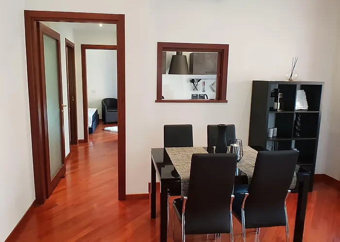 Apartment Deluxe *